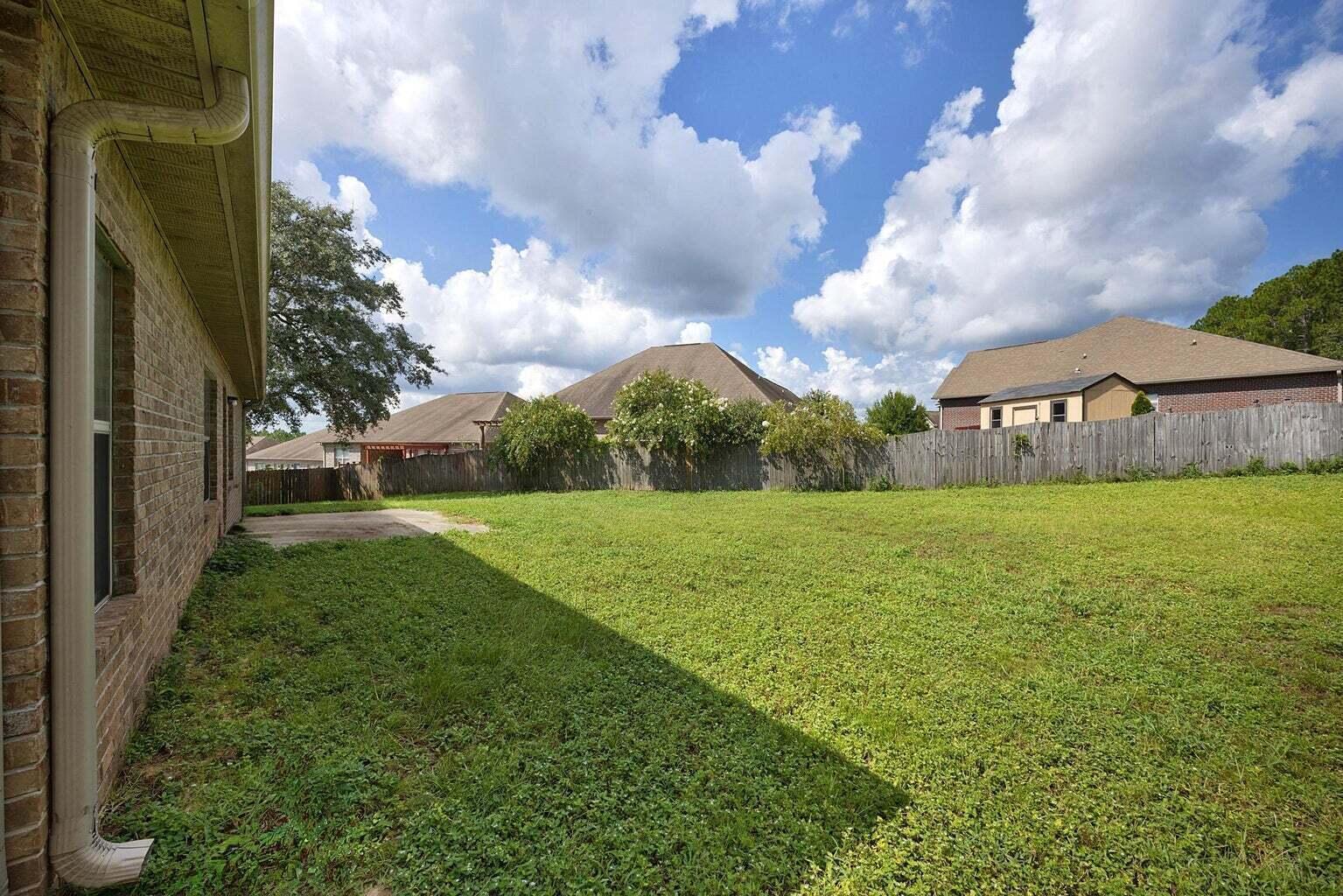 607 Rowan Circle Crestview FL 32536