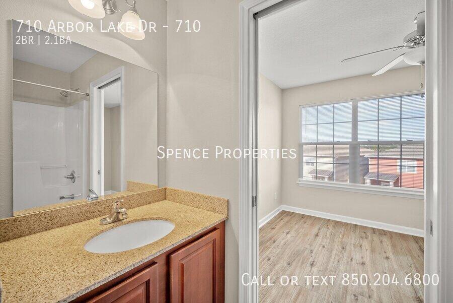 722 Arbor Lake Drive Crestview FL 32536