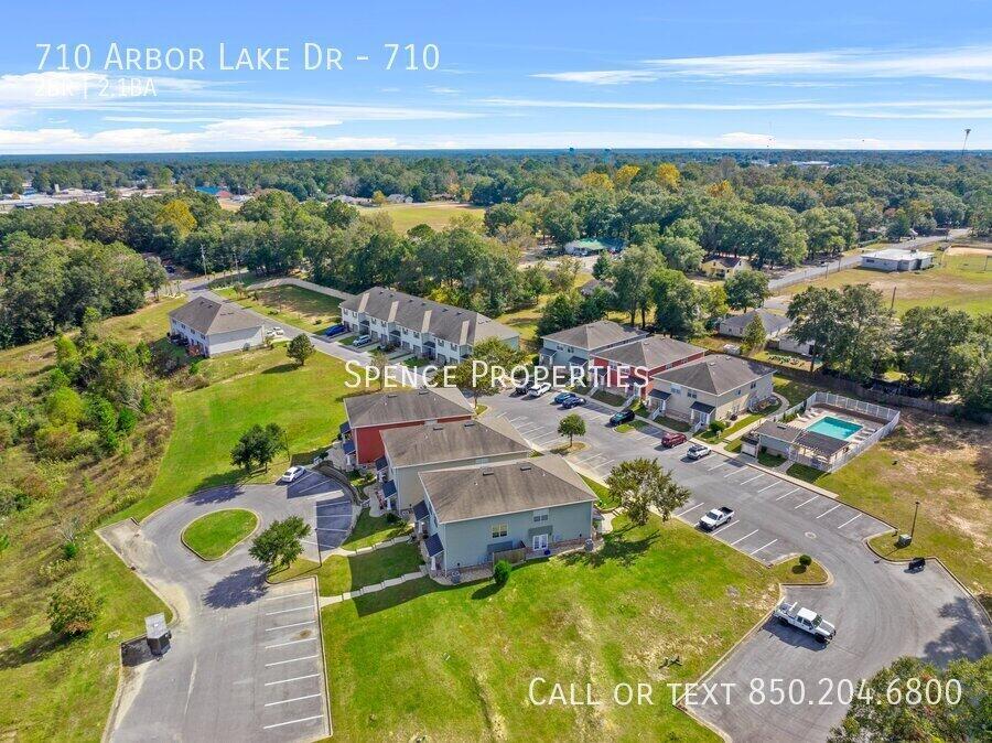 722 Arbor Lake Drive Crestview FL 32536