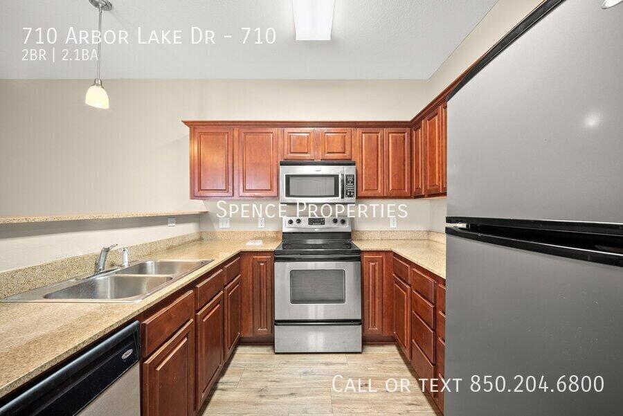 722 Arbor Lake Drive Crestview FL 32536