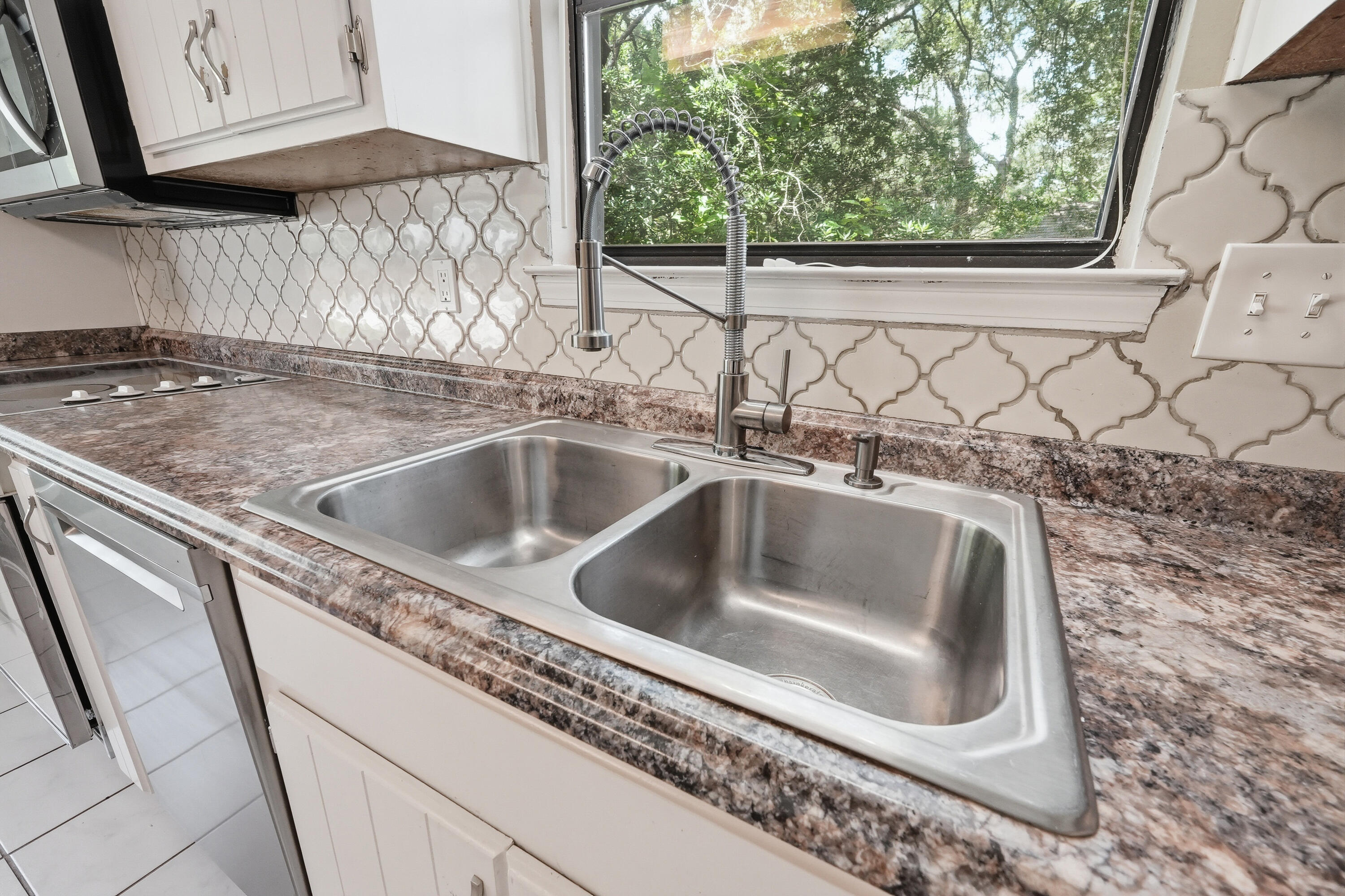 519 Matthew Street Niceville FL 32578