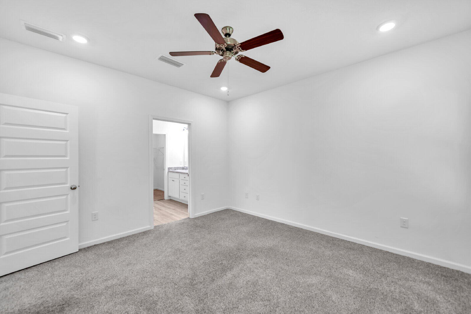 30 Sandywoods Court Freeport FL 32439