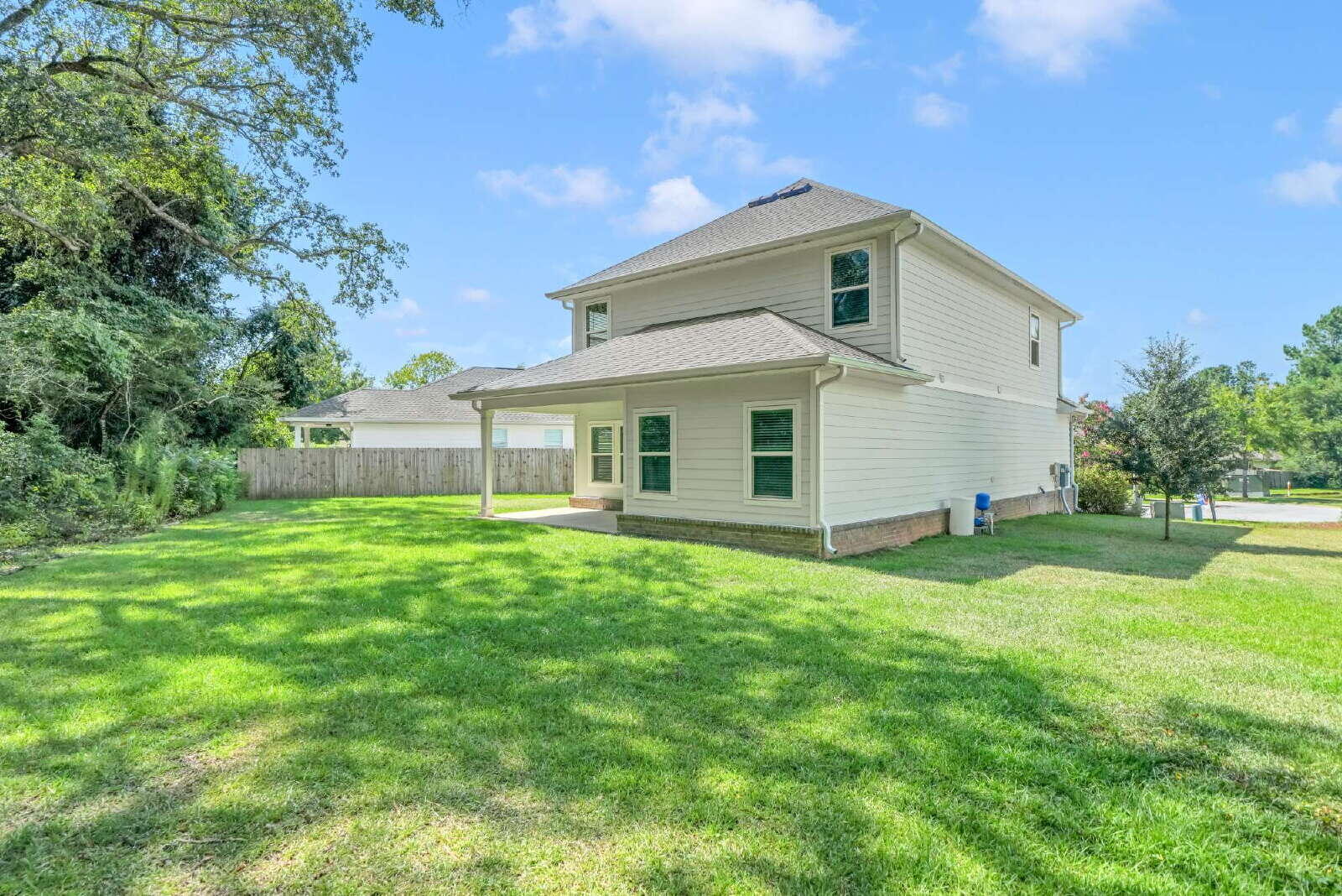 30 Sandywoods Court Freeport FL 32439