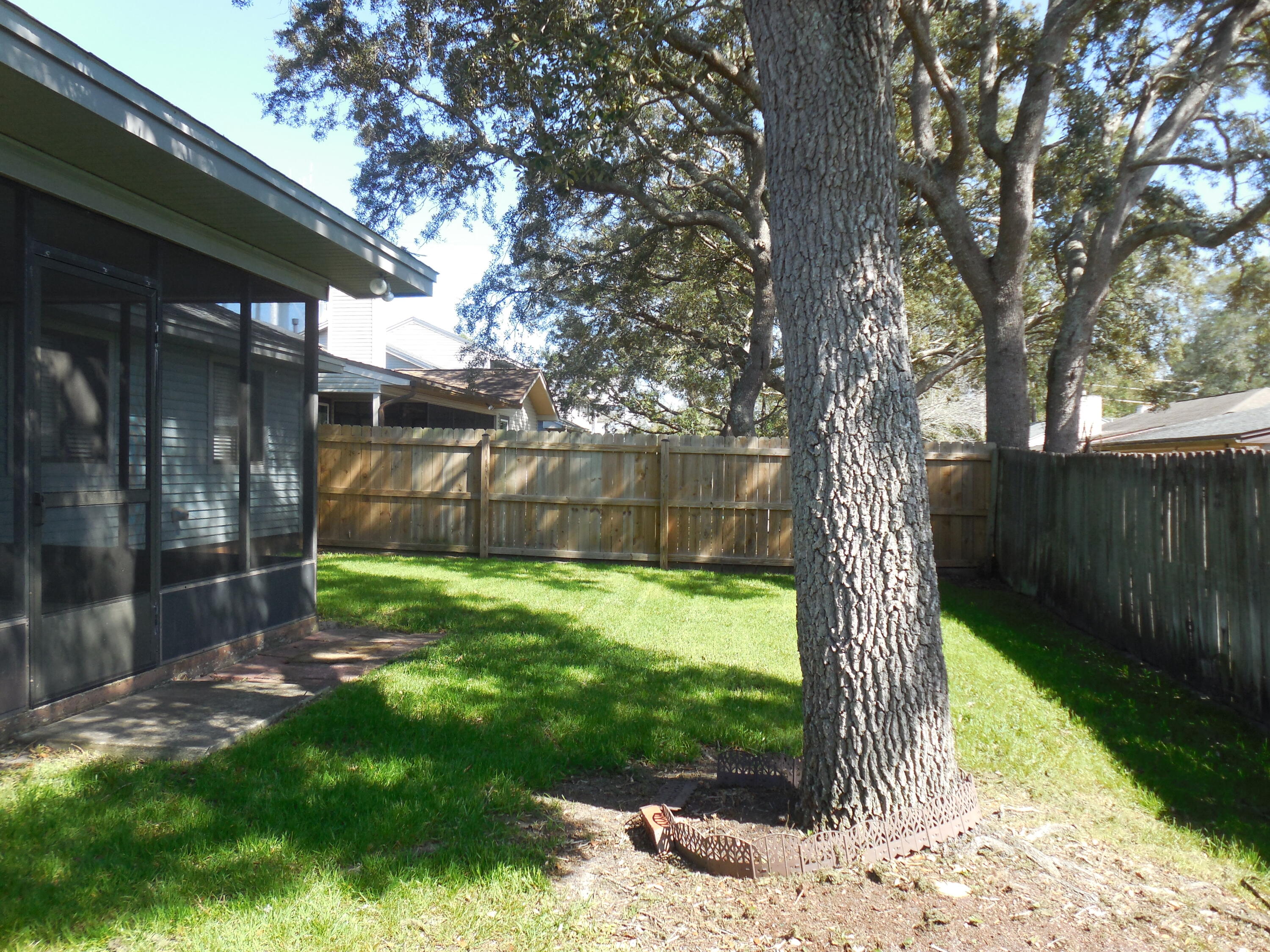 360 Evergreen Avenue Niceville FL 32578