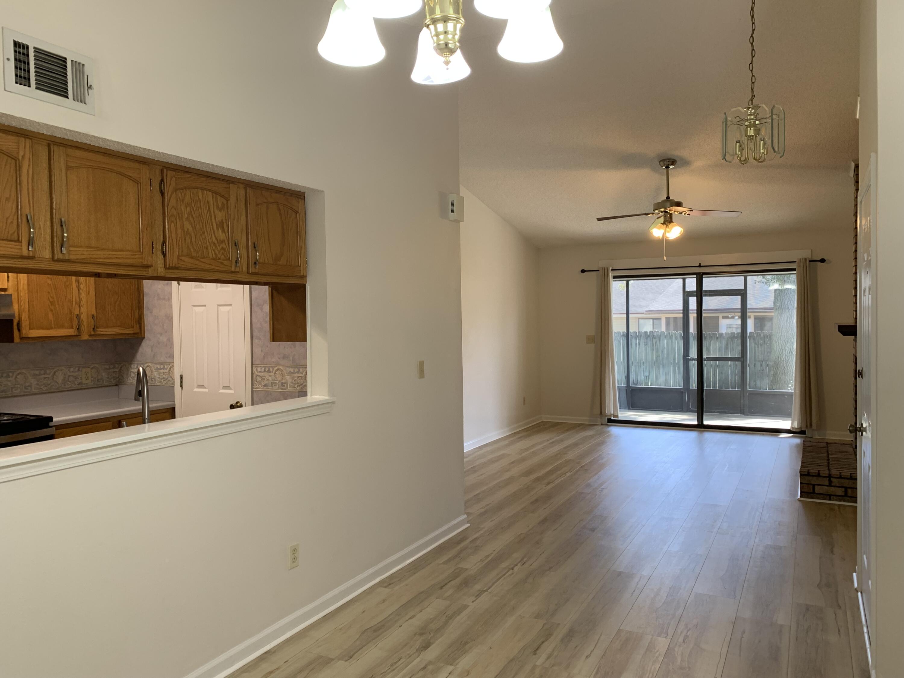 360 Evergreen Avenue Niceville FL 32578
