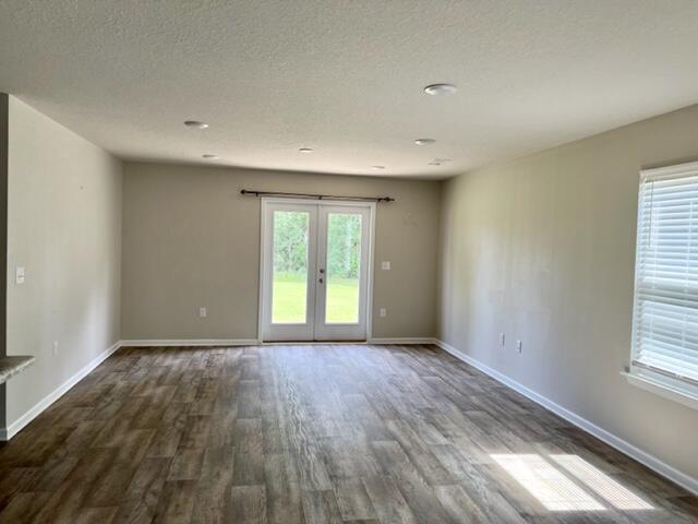 635 Earl Godwin Road Freeport FL 32439