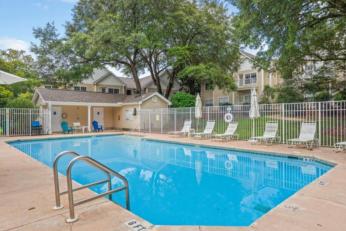 1501 N Partin Drive Niceville FL 32578