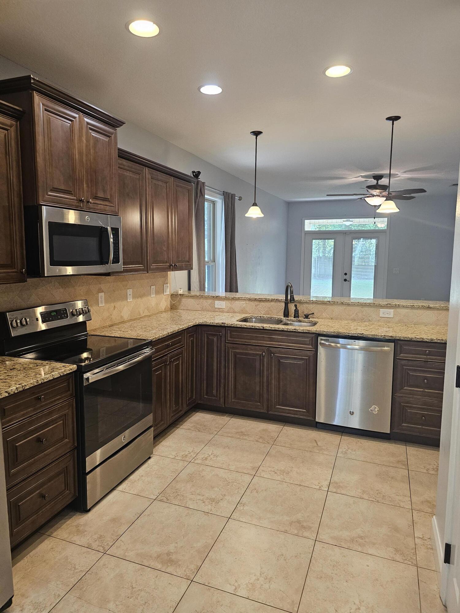 923 NW Central Avenue Fort Walton Beach FL 32547