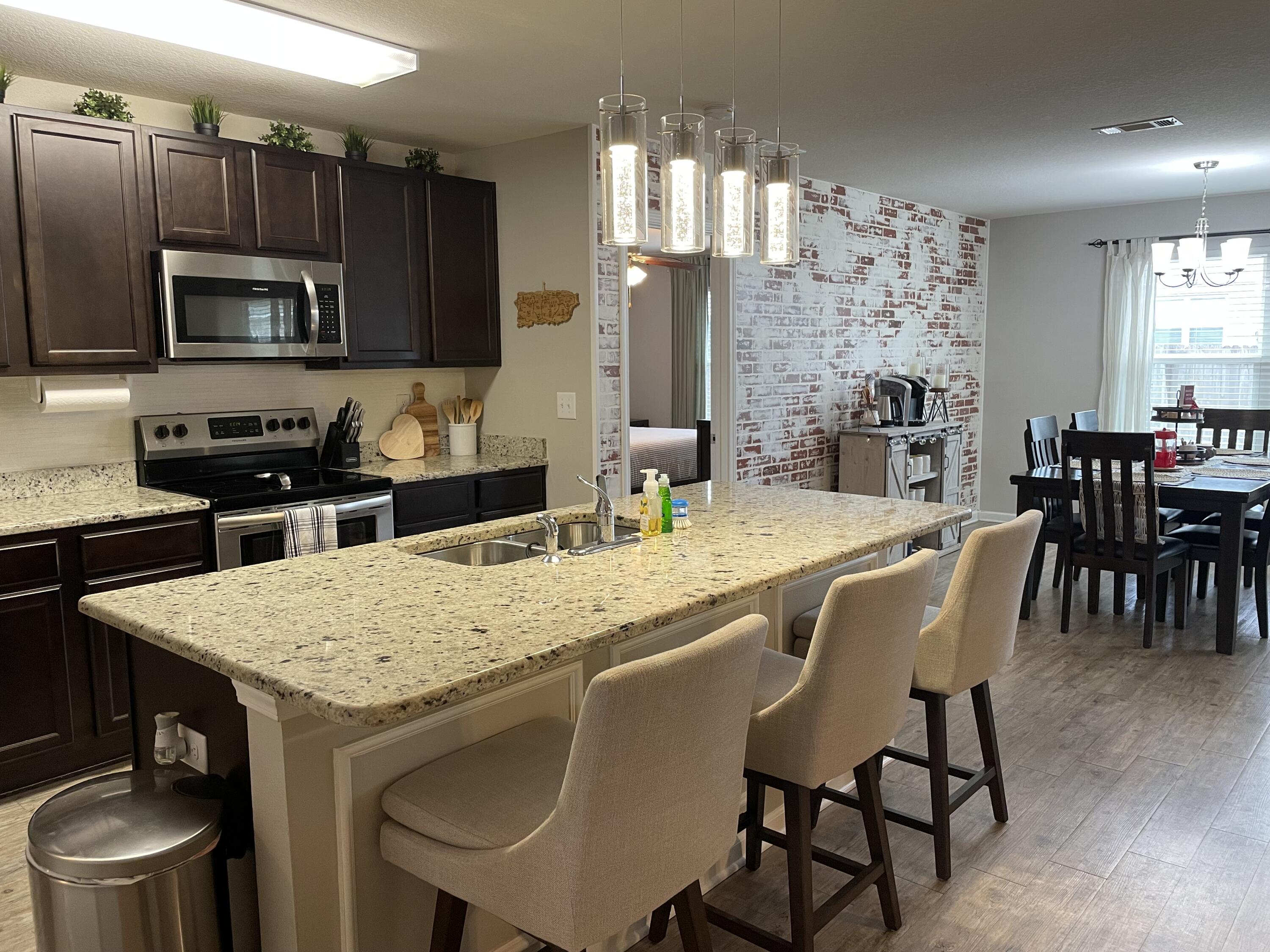717 Widgeon Way Crestview FL 32539