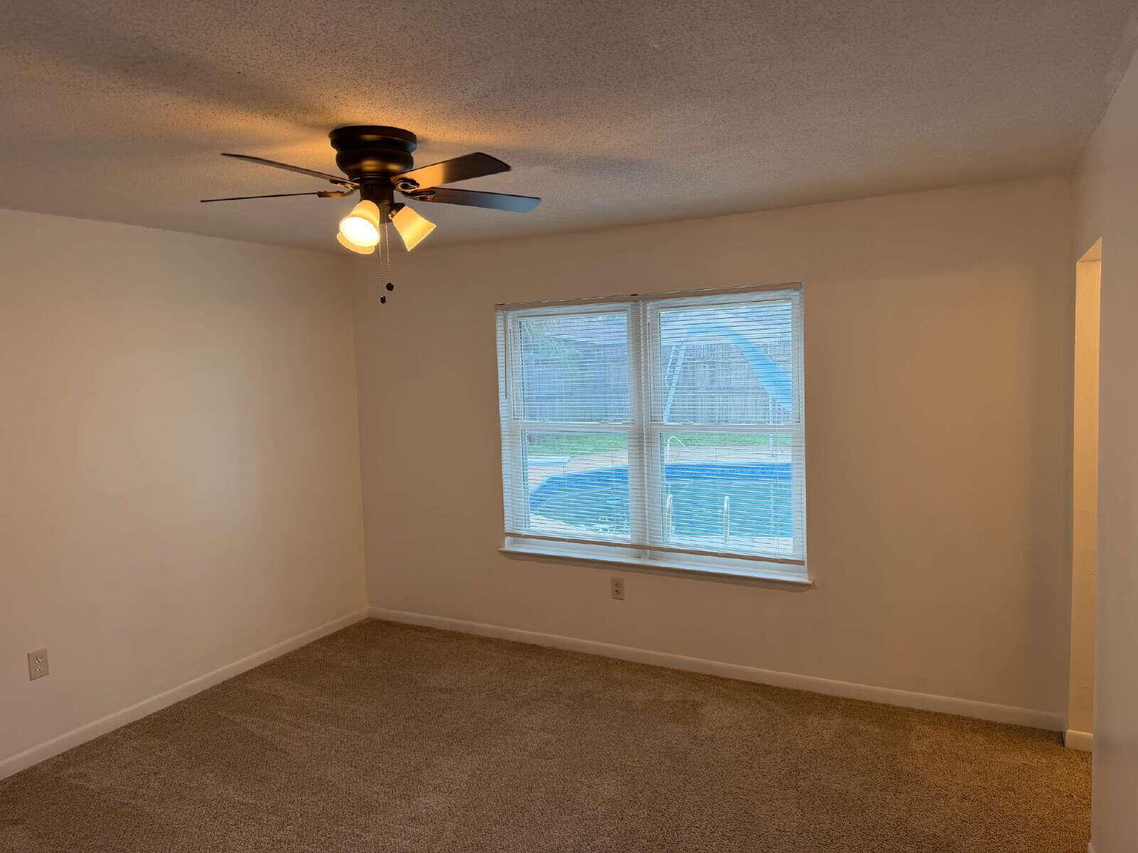 836 Boulevard De L'orleans Mary Esther FL 32569