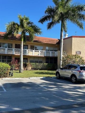 8851 Sunrise Lakes Boulevard Sunrise FL 33322