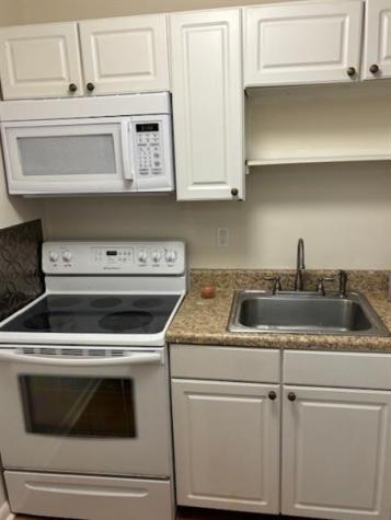 8851 Sunrise Lakes Boulevard Sunrise FL 33322
