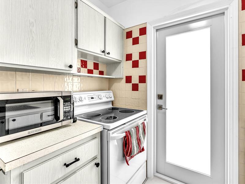 2501 W Golf Boulevard Pompano Beach FL 33064