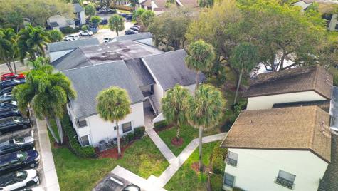 3441 Cocoplum Circle Coconut Creek FL 33063