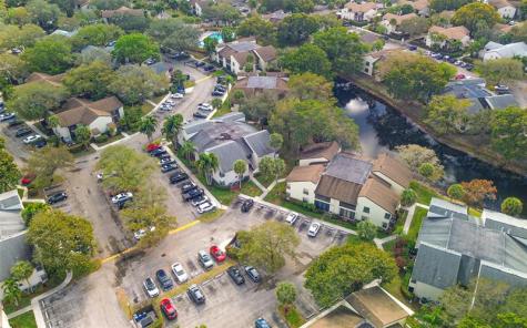3441 Cocoplum Circle Coconut Creek FL 33063