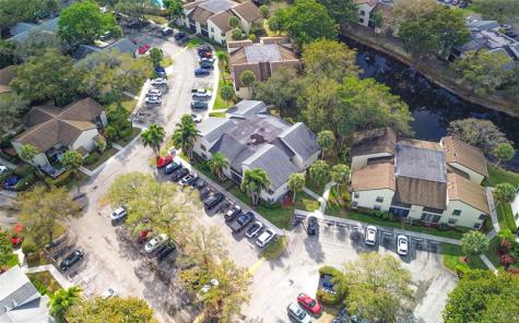 3441 Cocoplum Circle Coconut Creek FL 33063