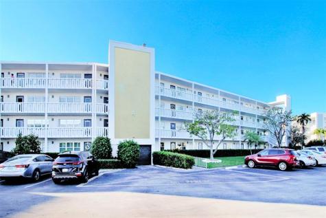 4007 Ellesmere A Deerfield Beach FL 33442