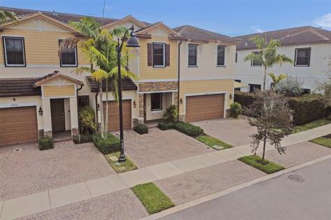 4676 Caspian Way Davie FL 33314