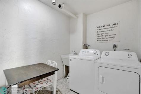 1051 Hillsboro Mile Hillsboro Beach FL 33062