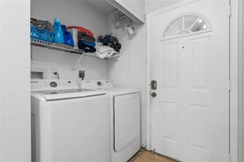 9612 NW 76th Court Tamarac FL 33321
