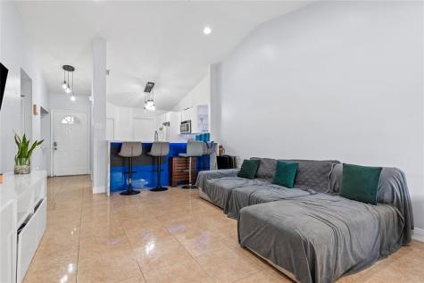9612 NW 76th Court Tamarac FL 33321