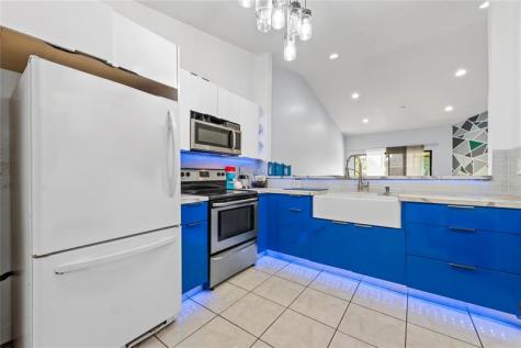 9612 NW 76th Court Tamarac FL 33321