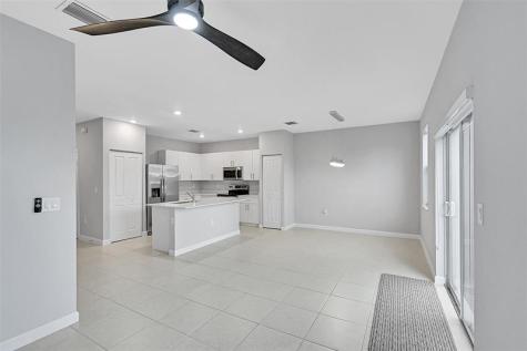 4614 NW 120th Way Coral Springs FL 33076