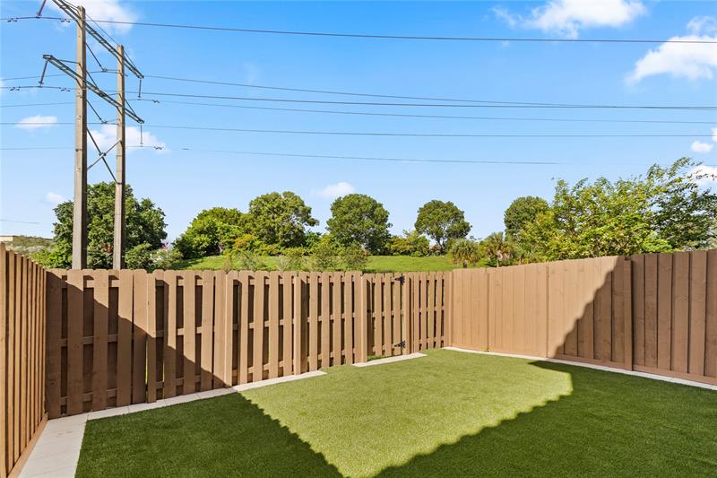 4614 NW 120th Way Coral Springs FL 33076