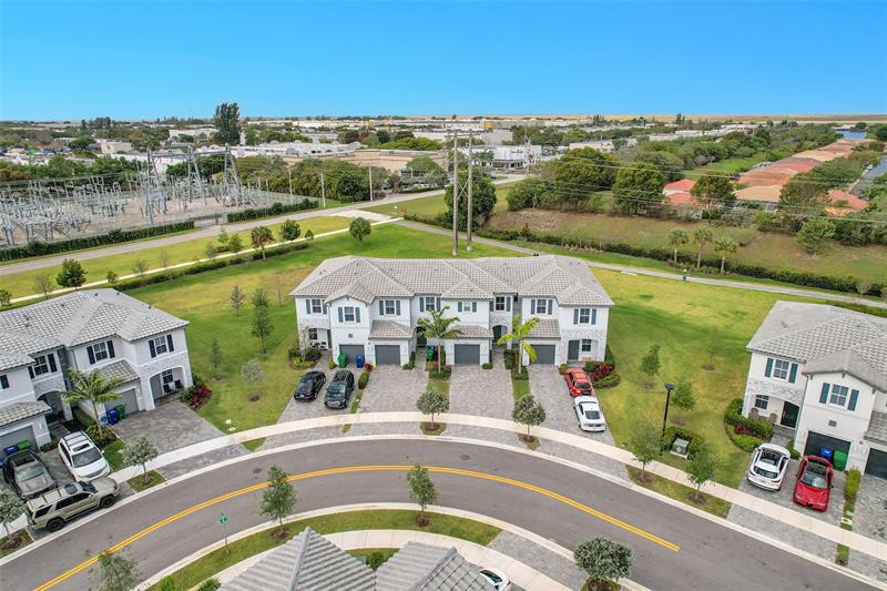 4614 NW 120th Way Coral Springs FL 33076