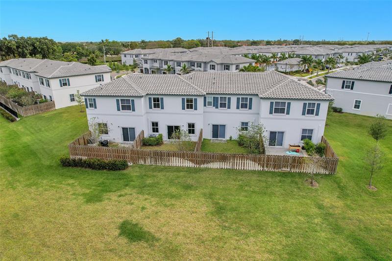 4614 NW 120th Way Coral Springs FL 33076