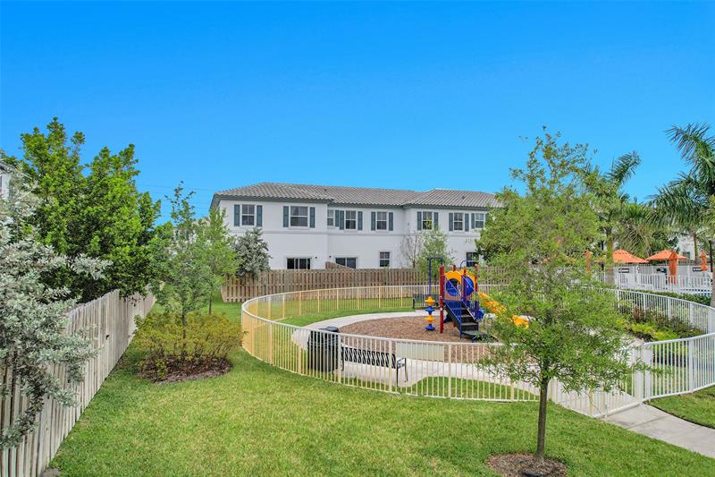 4614 NW 120th Way Coral Springs FL 33076