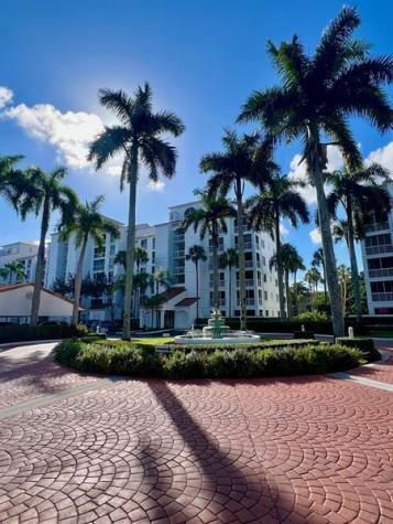 4126 W Palm Aire Drive Pompano Beach FL 33069