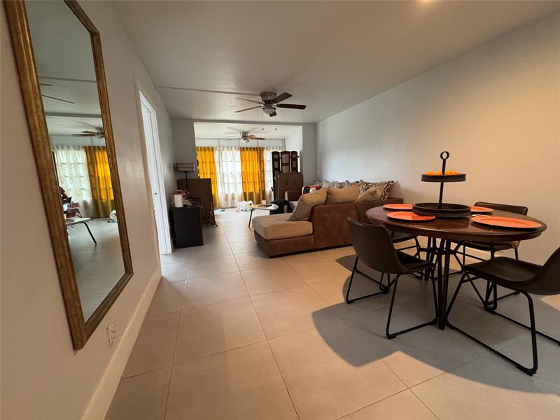 9235A Lagoon Place Davie FL 33324