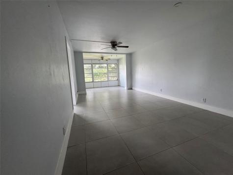 9235A Lagoon Place Davie FL 33324