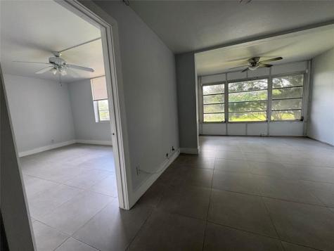 9235A Lagoon Place Davie FL 33324