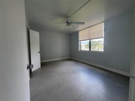 9235A Lagoon Place Davie FL 33324