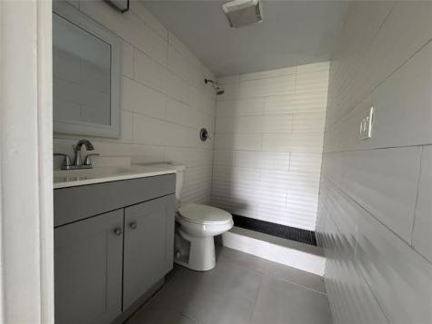 9235A Lagoon Place Davie FL 33324