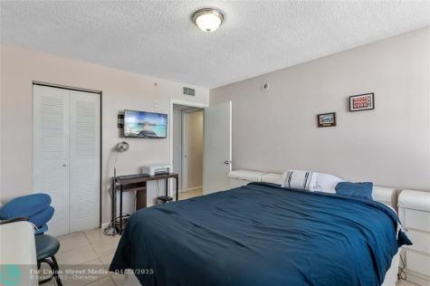 2133 Renaissance Boulevard Miramar FL 33025