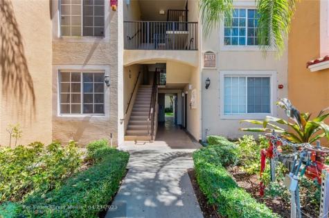 2133 Renaissance Boulevard Miramar FL 33025