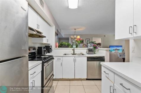 2133 Renaissance Boulevard Miramar FL 33025