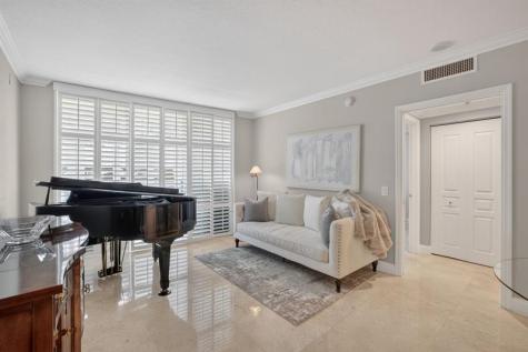 350 SE 2nd Street Fort Lauderdale FL 33301