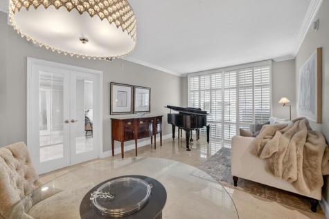 350 SE 2nd Street Fort Lauderdale FL 33301