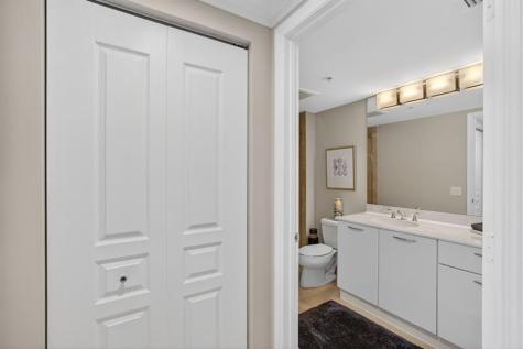 350 SE 2nd Street Fort Lauderdale FL 33301