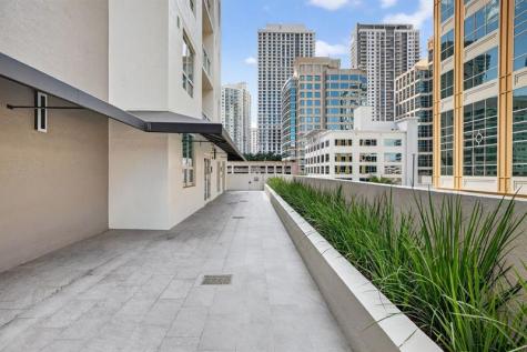 350 SE 2nd Street Fort Lauderdale FL 33301