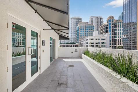 350 SE 2nd Street Fort Lauderdale FL 33301