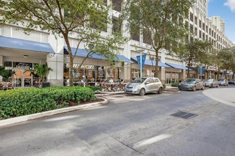 350 SE 2nd Street Fort Lauderdale FL 33301