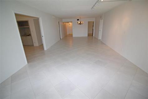 802 Cypress Grove Lane Pompano Beach FL 33069