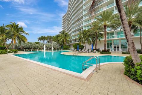 1 N Ocean Boulevard Pompano Beach FL 33062