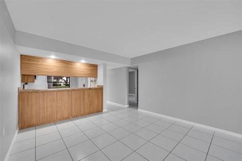 1713 Whitehall Drive Davie FL 33324