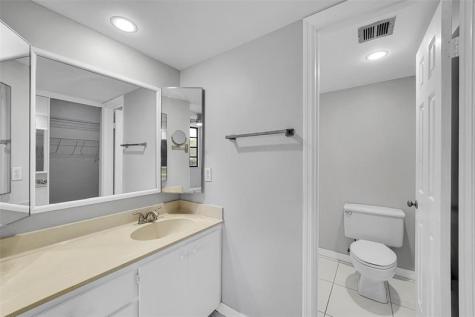 1713 Whitehall Drive Davie FL 33324
